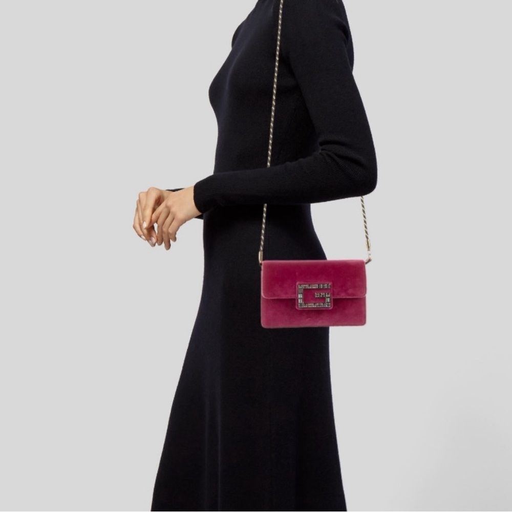 Gucci Broadway Embellished Crystal Velvet Bag!